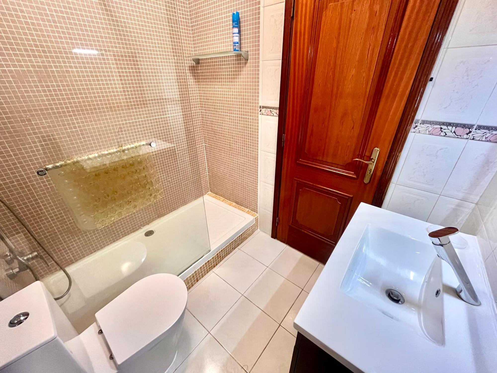 شقة Quarto Boa Localizacao Com Cozinha E Casa De Banho كاباريكا المظهر الخارجي الصورة