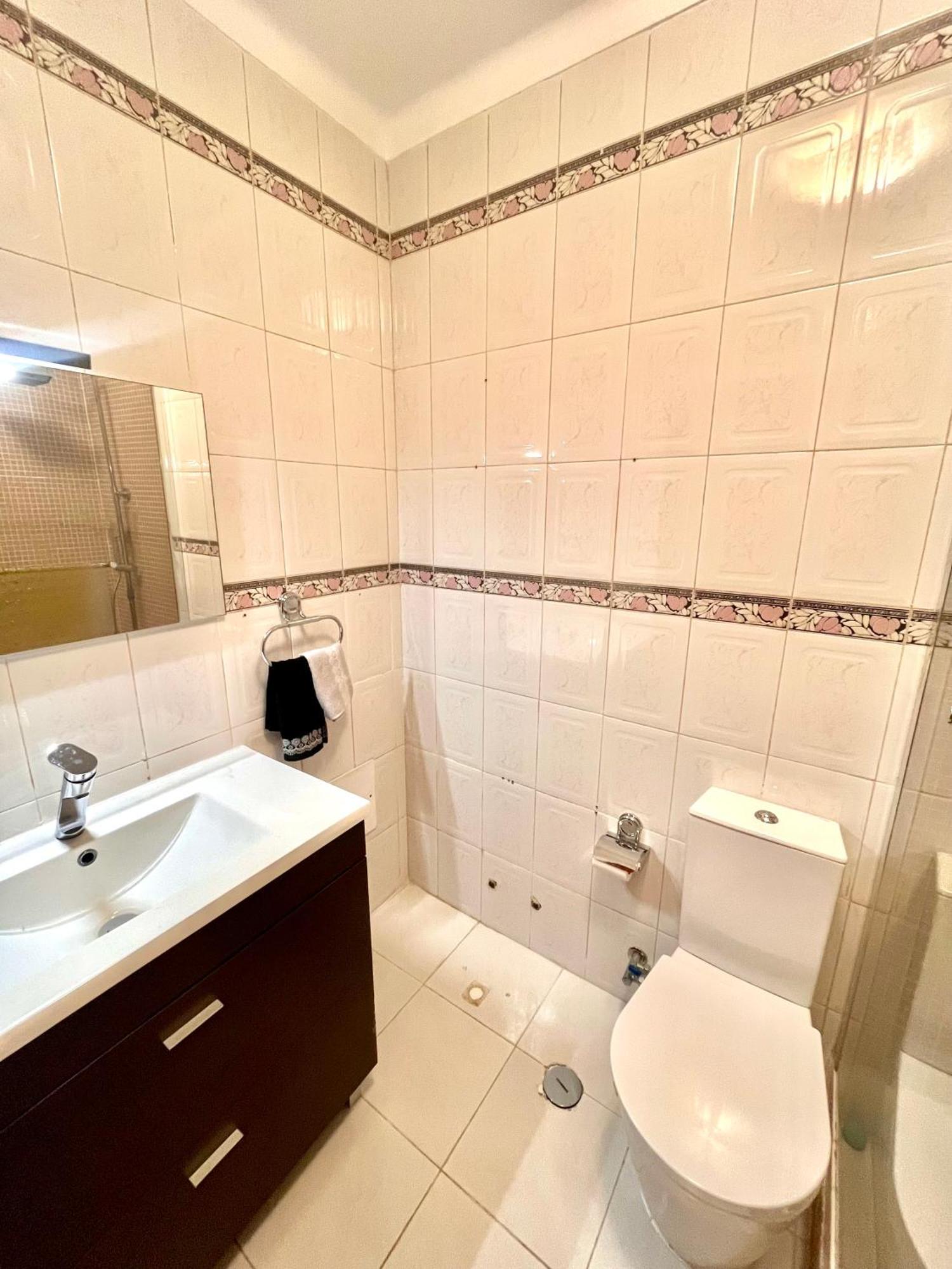 شقة Quarto Boa Localizacao Com Cozinha E Casa De Banho كاباريكا المظهر الخارجي الصورة